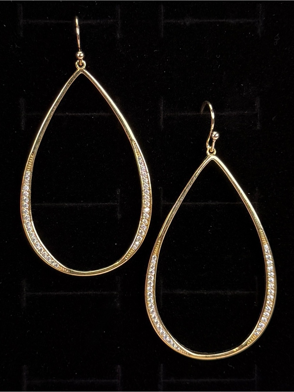 Elegant Goldtone Bling Teardrop Lightweight Pierced Earrings